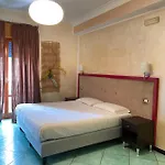 فندق مبيت وإفطار Costa Sud 5*